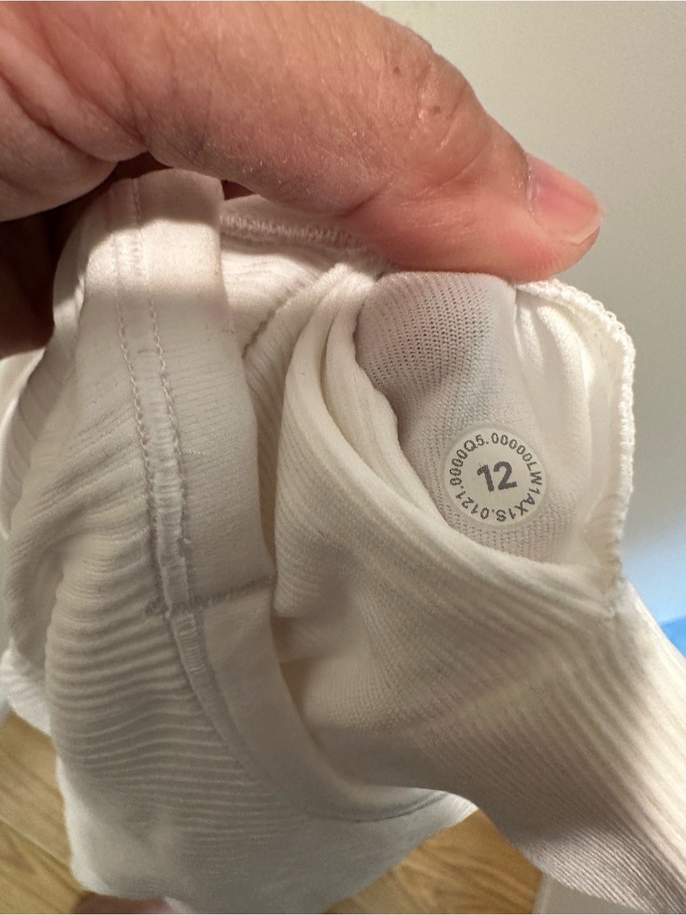 lululemon athletica EBB to Street White Ribbed Racerback Tank Size 12 - Picture 4 of 4